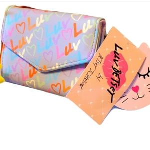 Betsey Johnson NWT Trifold Flap Luv Wallet Snap Close